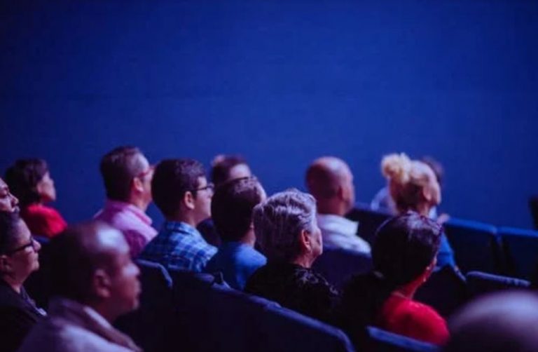 Los mejores cines de Santiago Centro para ir en familia