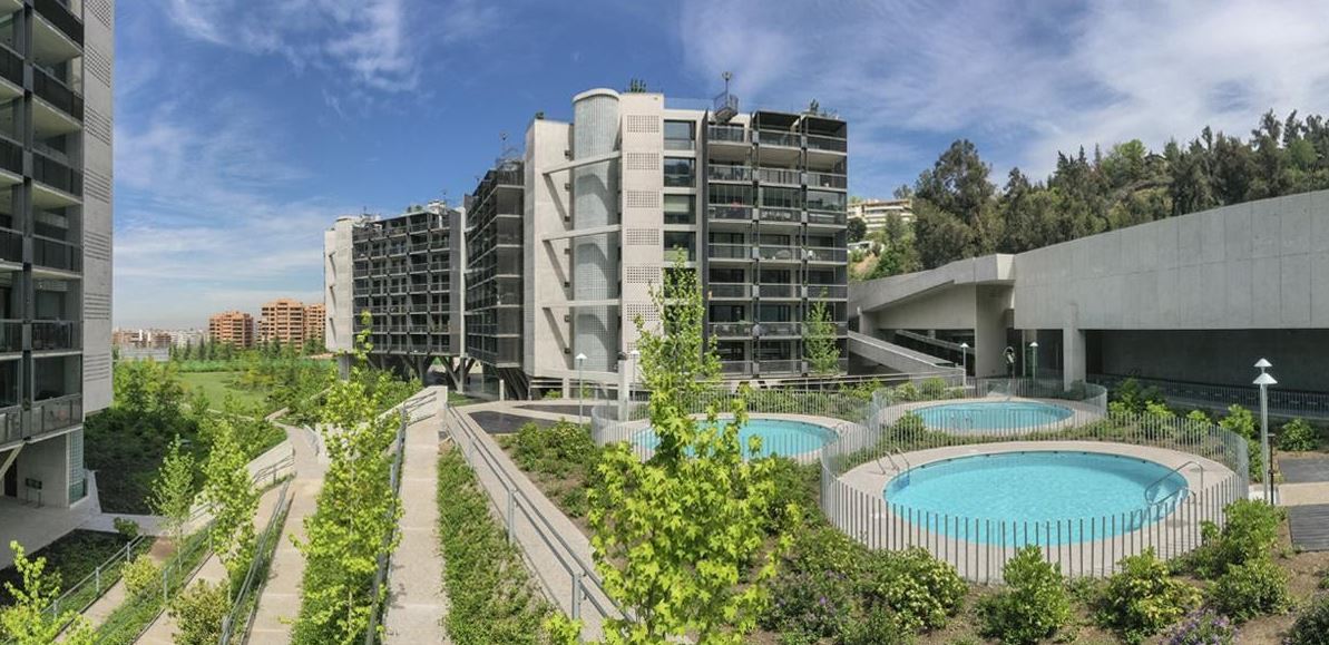 Parque Arboleda Lo Curro: Vivir en un proyecto con un gran parque central